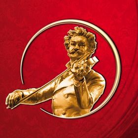 Flyer der Silvesterveranstaltung: Wiener Walzerzauber: Die große Johann Strauss Revue - Neujahrskonzert 2025