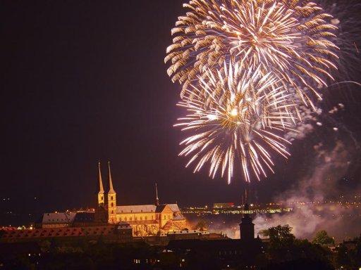 Silvester-Hotelarrangement 2026/27 im Hotel Bamberg Inn bei Bamberg